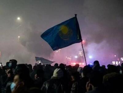 Владимир Васильев - В ЕР назвали протесты в Казахстане вооруженным мятежом Исламских боевиков - newsland.com - Россия - Казахстан