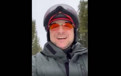 Владимир Зеленский - Зеленский записал видео на лыжах в Карпатах - korrespondent.net - Украина