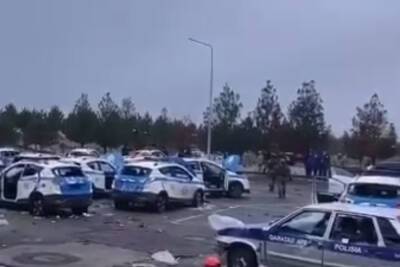 Появилось видео кладбища разбитых машин полиции в Казахстане - mk.ru - Казахстан - Алма-Ата - Шымкент
