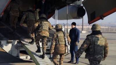Сергей Шойгу - Миротворцев из Белоруссии и Армении перебрасывают в Казахстан самолеты ВКС РФ - 5-tv.ru - Россия - Армения - Казахстан - Белоруссия - Киргизия - Таджикистан