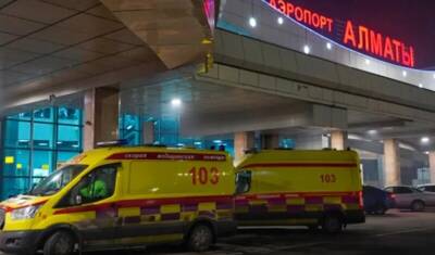 Более 40 россиян заперлись в самолете на 16 часов из-за мародеров в Алма-Ате - newizv.ru - Москва - Россия - Казахстан - Алма-Ата - Astana