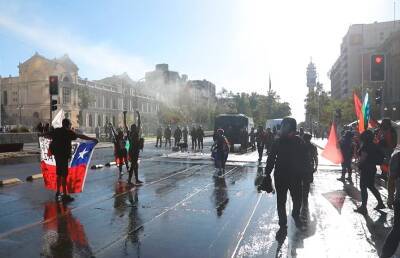 Себастьян Пиньера - В Чили протесты закончились столкновениями с полицией, есть пострадавшие - ont.by - Белоруссия - Чили