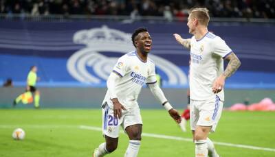 Карим Бензема - Реал с дублями Винисиуса и Бензема обыграл Валенсию - sportarena.com - Испания