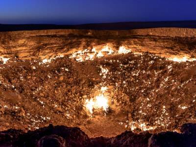 Гурбангулы Бердымухамедов - Президент Туркменистана поручил потушить газовый кратер "Врата ада". Он горит в пустыне более 50 лет - gordonua.com - Украина - Туркмения