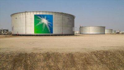 Saudi Aramco повысила цены на нефть для США и снизила для Европы — Bloomberg - minfin.com.ua - США - Украина - Саудовская Аравия - Оман - Dubai