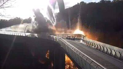 Выстоял, потому что сделан из металла "Азовстали": последствия ударов на мосту в центре Киева - 24tv.ua - Киев - Кличко