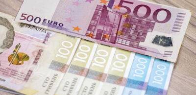 Українцям у Литві дозволили обмінювати готівкову гривню на євро - thepage.ua - Украина - Литва