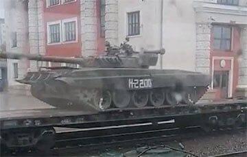 Переброску эшелонов с танками Т-72А и ЗРК «Тор» из Беларуси в Россию показали на видео - charter97.org - Россия - Украина - Белоруссия - Орша