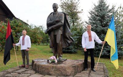 Підтримка Бандери значно зросла, більшість українців - за "здоровий націоналізм" - rbc.ua - Україна - Росія