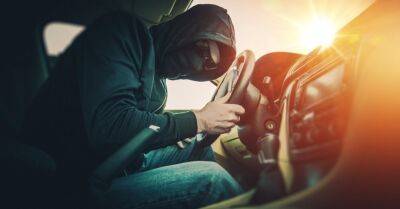 Раскрыта преступная группировка, укравшая сотни машин с помощью мошеннического программного обеспечения - rus.delfi.lv - Франция - Латвия