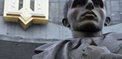 Саме війна з рф допомогла переосмислити ставлення до УПА та Бандери, — історик - thepage.ua - Украина