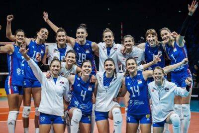 Сербия стала лидером рейтинга женских волейбольных сборных, Россия — восьмая - sport.ru - Россия - Италия - Бразилия - Сербия
