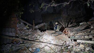 Виталий Ким - РФ ударила по Николаеву: попала в дом, разрушила цветочный рынок, есть погибший – видео - liga.net - Россия - Украина - Киев - Николаевская обл.