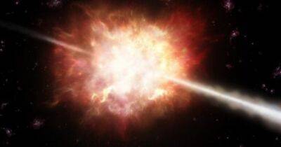 Взрыв в 2 млрд световых лет. Рождение черной дыры ударило по атмосфере Земли - focus.ua - Украина - Италия