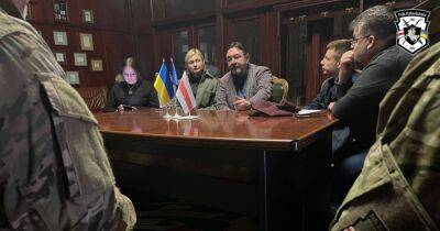 Антон Мотолько - Светлана Тихановская - Украинские нардепы встретились с белорусами-добровольцами: почему это вызвало недовольство - focus.ua - Украина - Белоруссия