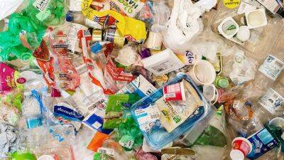 Страны ЕС переработали 38% использованных пластиковых упаковок в 2020 году - itc.ua - Австрия - Украина - Франция - Румыния - Венгрия - Польша - Литва - Испания - Мальта - Болгария - Дания - Кипр - Голландия - Словакия - Ирландия - Европа
