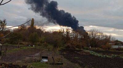 В Белгородской области поднимается столб черного дыма: пылает лакокрасочный завод - ru.slovoidilo.ua - Украина - Белгородская обл. - Шебекино