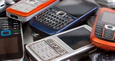 Посмотрите у себя в ящиках, эти старые мобильные телефоны можно продать за бешенные деньги - cxid.info - Украина
