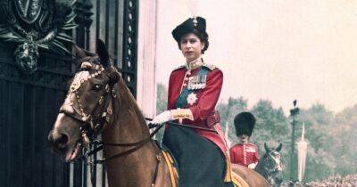 королева Елизавета - король Георг VI (Vi) - королева Елизавета Іі II (Ii) - король Карл III (Iii) - Король Карл III продает 14 скаковых лошадей Елизаветы II - focus.ua - Россия - Украина - Англия
