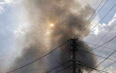 В окупованому Шахтарську знову спалахнула пожежа: може горіти нафтобаза - rbc.ua - Україна