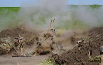 Українські десантники розбили замасковану техніку окупантів: відео - rbc.ua - Україна