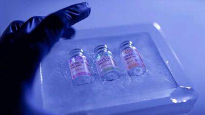 Медики розпочали використання інгаляційної вакцини проти COVID-19 - lenta.ua - Китай - Украина - Пакистан - Аргентина - Угорщина