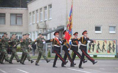 Ровный строй, отточенные движения: более 50 учащихся в Гродно дали клятву кадета - grodnonews.by - Белоруссия