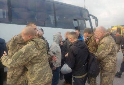 З російського полону звільнені 52 українці: стало відомо, хто повернувся додому (відео) - facenews.ua - Украина - Україна - Росія - місто Москва - місто Маріуполь