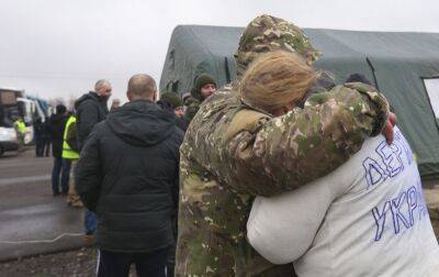 В Україні дали рекомендації звільненим з полону військовим, їхнім родинам та ЗМІ - rbc.ua - Украина - Україна - Росія