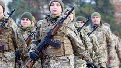 Подлежат ли военному призыву женщины, окончившие специализированные курсы - 24tv.ua