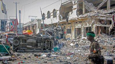 Двойной теракт в Сомали: растёт число жертв - ru.euronews.com - Украина - Сомали - Могадишо