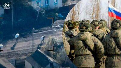 Даже не прятались и таскали мешки с награбленным: военные показали всю суть россиян - 24tv.ua - Харьковская обл.