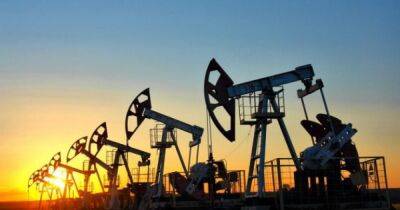 Три этапа и без санкций: в США предложили план ограничения цен на нефть из РФ - focus.ua - Россия - США - Украина