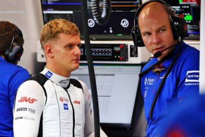 Мик Шумахер - Нико Хюлкенберг - Aston Martin - Ральф Шумахер - В Haas F1 начали переговоры с Миком Шумахером - f1news.ru - Япония - Сингапур