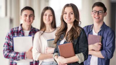Украинские студенты смогут учиться в Германии бесплатно: как это сделать - golos.ua - Украина - Германия