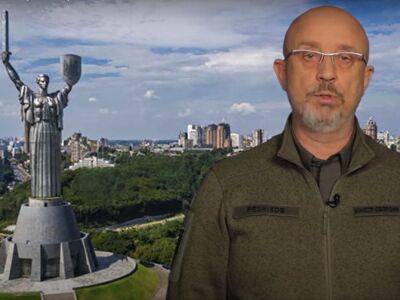 Владимир Зеленский - Владимир Путин - Кирилл Тимошенко - Алексей Резников - Валерий Залужный - Резников обратился к оккупантам на русском языке: Вы останетесь в памяти как воры, насильники и убийцы, но еще можете спасти российскую армию от унижения - gordonua.com - Россия - Украина