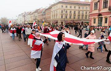 Наталья Радина - «Дзяды» в Варшаве: Белорусы добьются независимости и свободы своей страны! - charter97.org - Украина - Белоруссия - Варшава