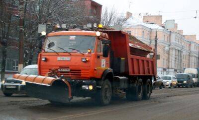 В Твери начали убирать улицы от снега - afanasy.biz - Тверь