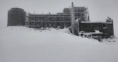 На горе Поп Иван в Карпатах насыпало до 10 сантиметров снега - dsnews.ua - Украина - Киев