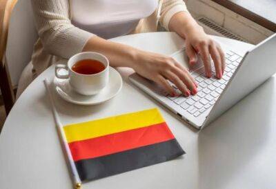 Рынок труда: Более 100 000 украинцев нашли постоянную работу в Германии - minfin.com.ua - Украина - Германия