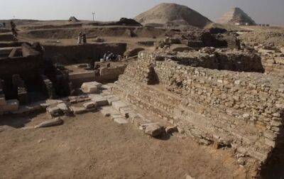 Захи Хавасс - В Египте обнаружили пирамиду неизвестной царицы - korrespondent.net - Украина - Египет