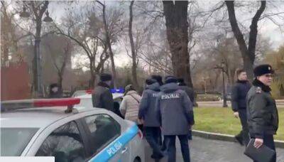 Мухтар Аблязов - В Алматы в день выборов в трех локациях задержали около 30 человек - dialog.tj - Казахстан - Алма-Ата - Астана