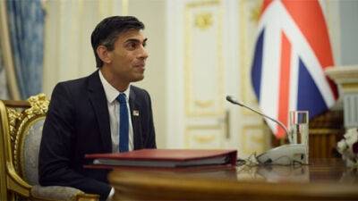 Прем'єр Британії у Києві пообіцяв посилити ППО України 125 зенітними гарматами - bin.ua - Украина