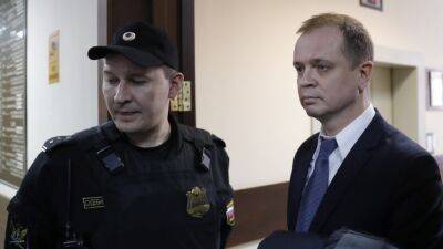 Опрос: 41% адвокатов в России столкнулись с нарушением прав - svoboda.org - Россия