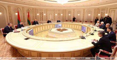 Aleksandr Lukashenko - Lukashenko reveals major topic in talks with Putin - udf.by - Belarus - Russia - city Minsk