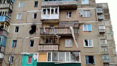 Російські окупанти обстріляли житлові будинки на Донеччині: є поранені - lenta.ua - Украина