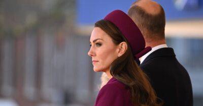 принц Уильям - принц Чарльз - принцесса Диана - Кейт Миддлтон - Кейт Миддлтон появилась на публике в роскошном фиолетовом пальто и украшениях принцессы Дианы - focus.ua - США - Украина - Англия - Лондон - Юар