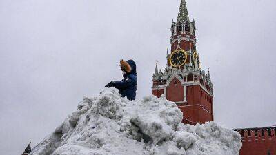 Вячеслав Володин - Госдума приняла во втором чтении законопроект о запрете "ЛГБТ-пропаганды" - ru.euronews.com - Россия