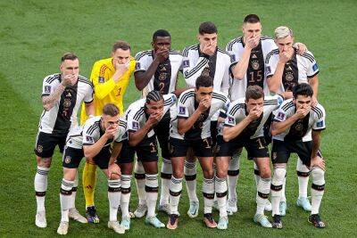 Мануэль Нойер - Илкай Гюндоган - Может, теперь сборная Германии сосредоточится на футболе? - obzor.lt - Германия - Япония - Катар
