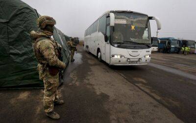 СБУ показала відео звільнення з полону півсотні військових: ексклюзивні карди - rbc.ua - Украина - місто Маріуполь